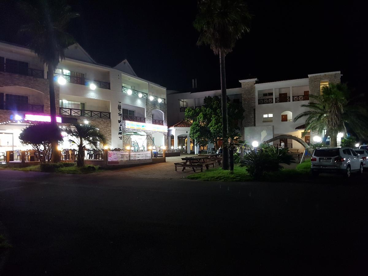 Lasania Resort Seogwipo Bagian luar foto