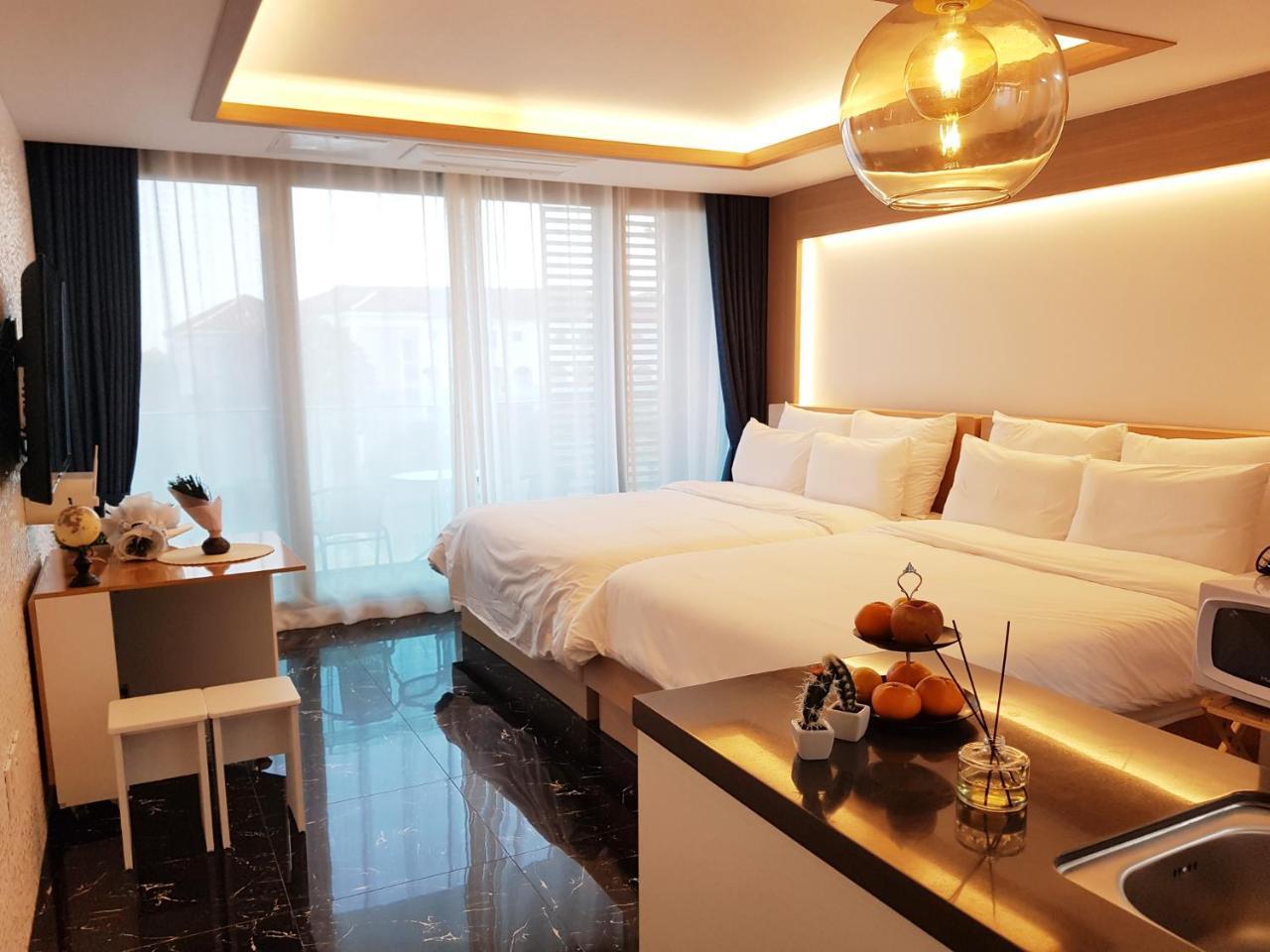 Lasania Resort Seogwipo Bagian luar foto