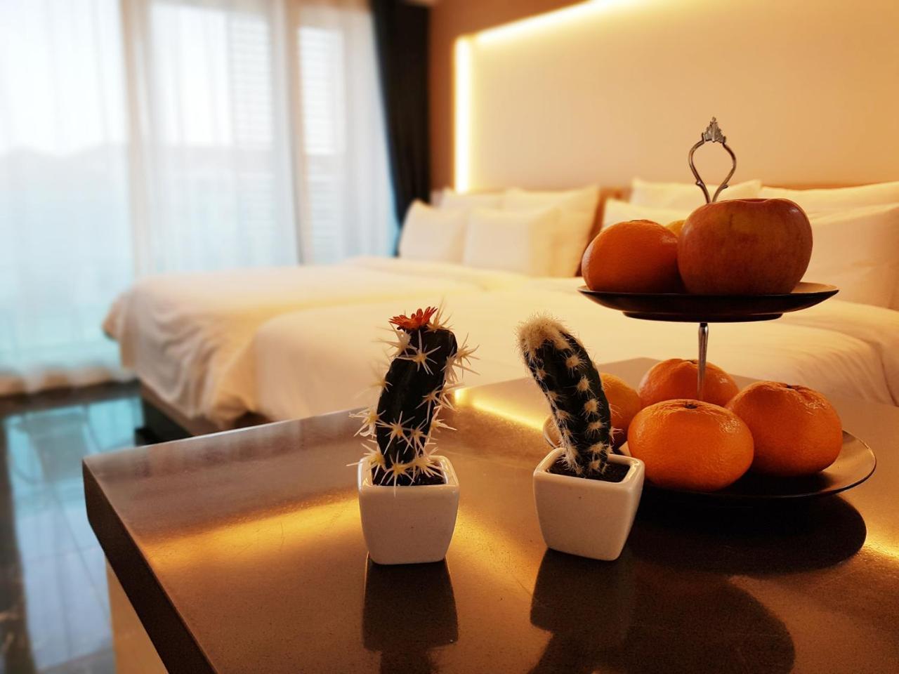 Lasania Resort Seogwipo Bagian luar foto